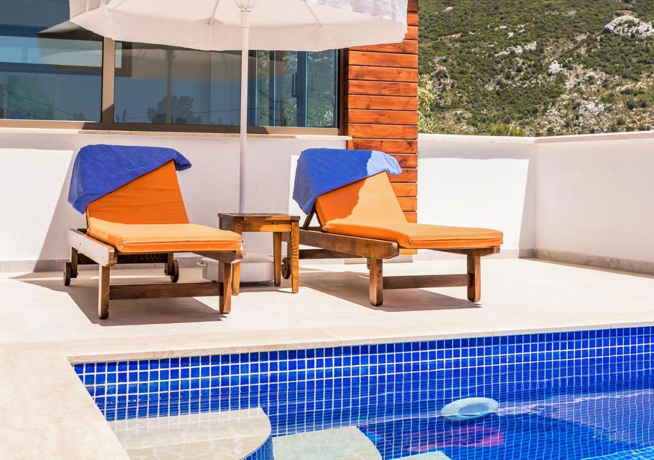 Villa 1 Sleeps 2 Honeymoon Isolated Infinity-Villa Orkide Uzumlu  Eksteriør billede