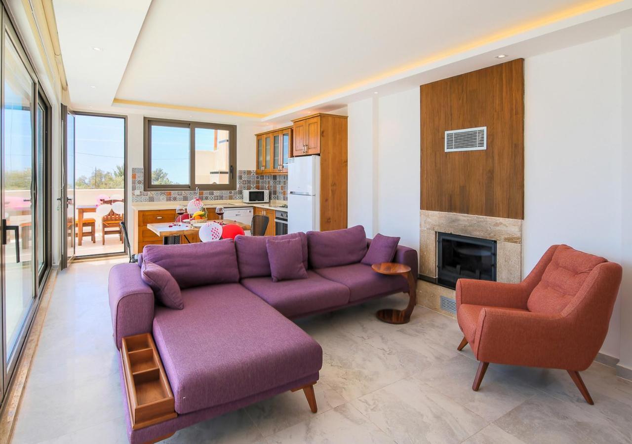 Villa 1 Sleeps 2 Honeymoon Isolated Infinity-Villa Orkide Uzumlu  Eksteriør billede