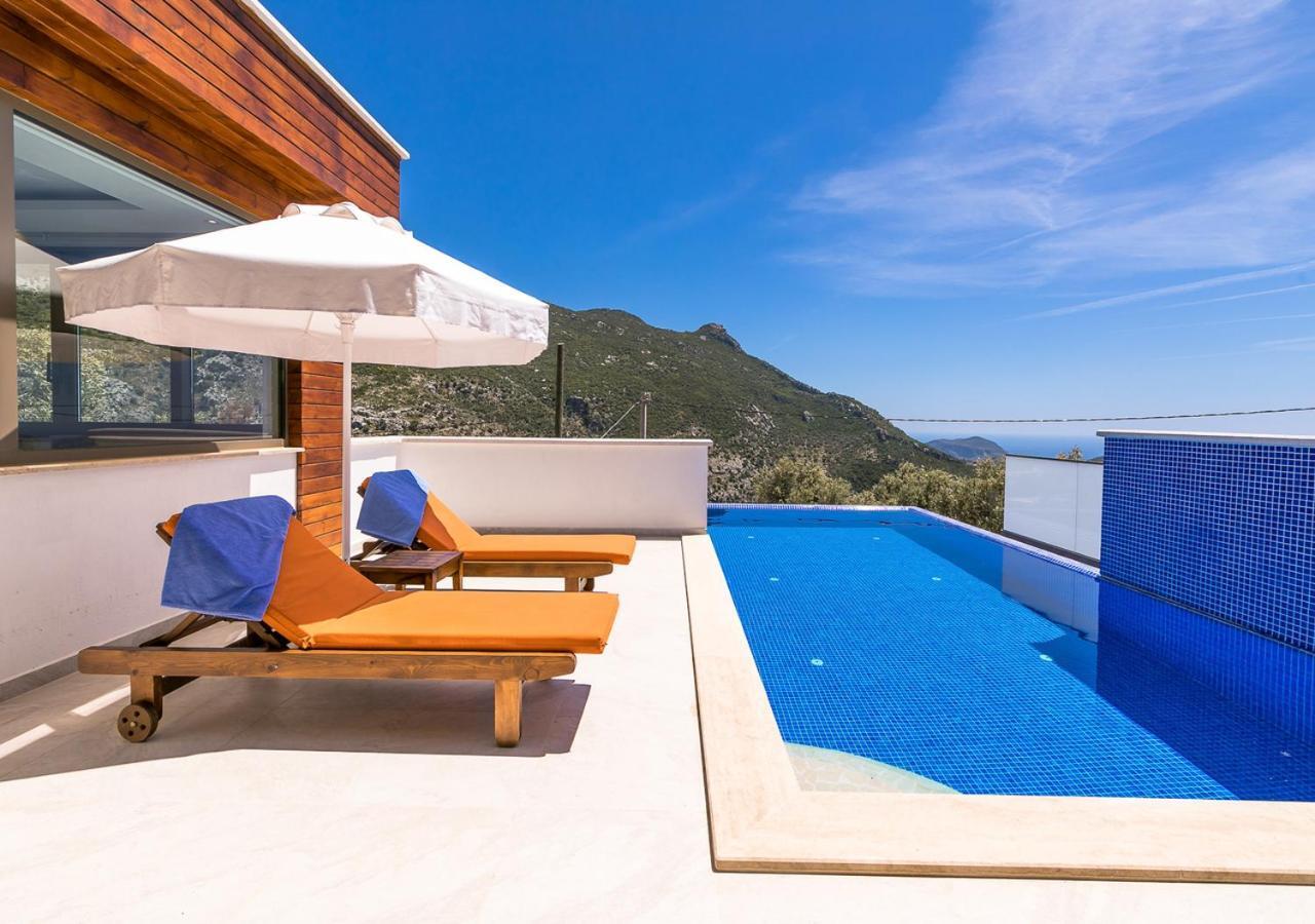 Villa 1 Sleeps 2 Honeymoon Isolated Infinity-Villa Orkide Uzumlu  Eksteriør billede