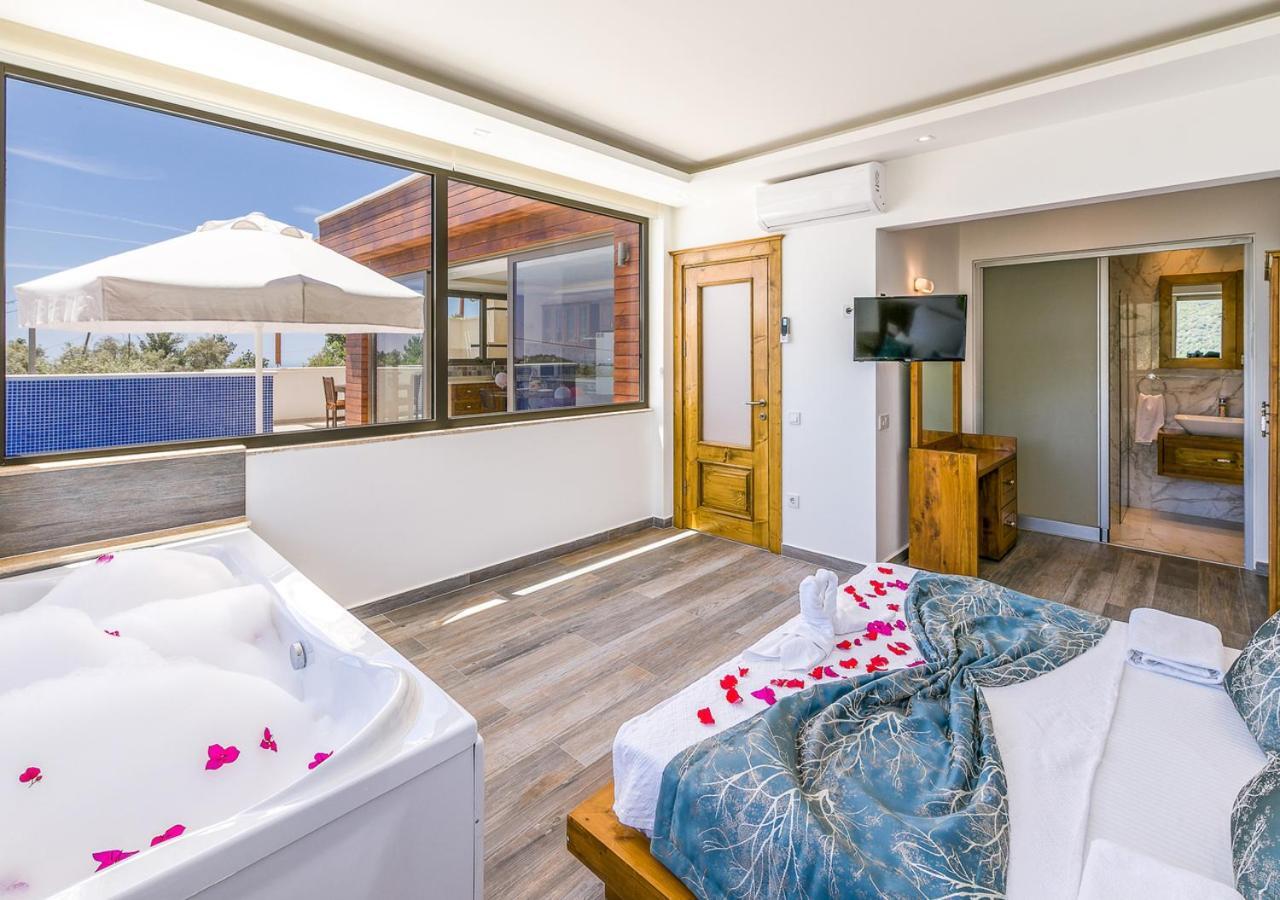 Villa 1 Sleeps 2 Honeymoon Isolated Infinity-Villa Orkide Uzumlu  Eksteriør billede