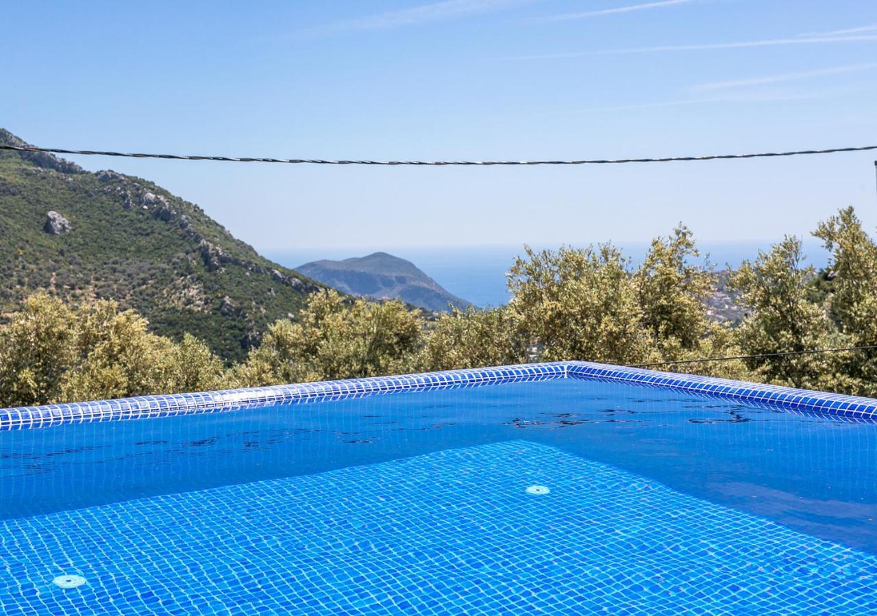 Villa 1 Sleeps 2 Honeymoon Isolated Infinity-Villa Orkide Uzumlu  Eksteriør billede