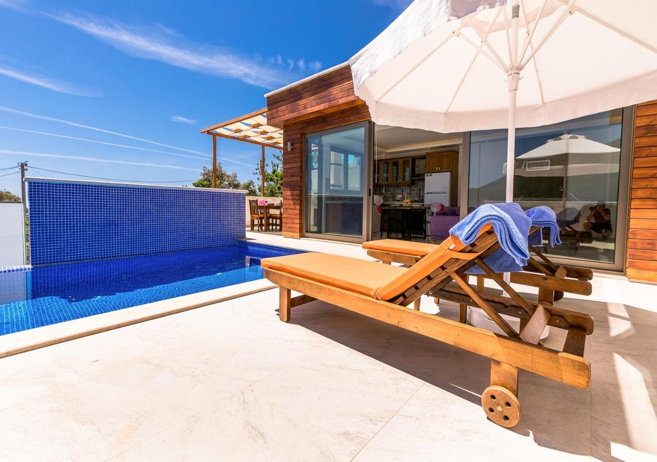 Villa 1 Sleeps 2 Honeymoon Isolated Infinity-Villa Orkide Uzumlu  Eksteriør billede