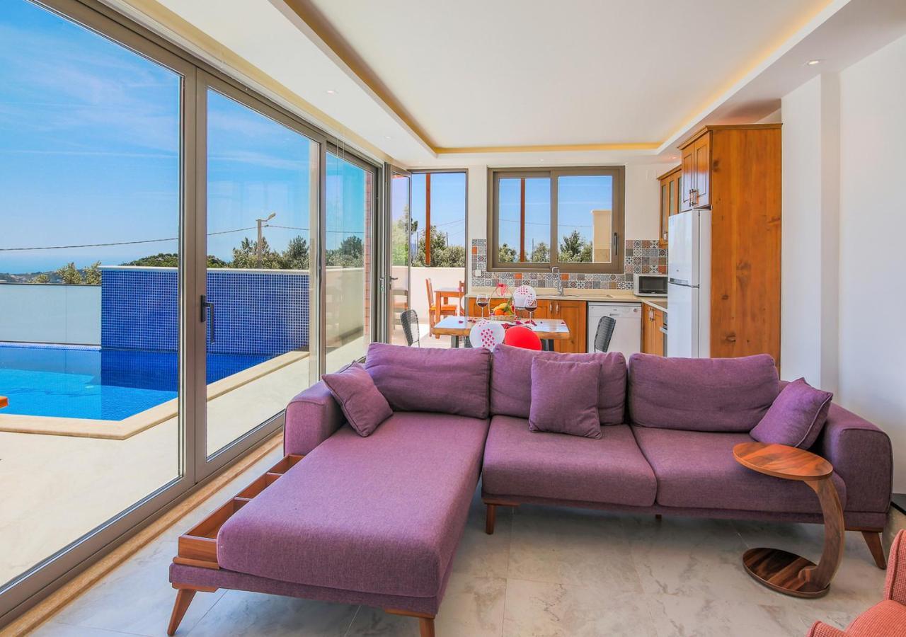 Villa 1 Sleeps 2 Honeymoon Isolated Infinity-Villa Orkide Uzumlu  Eksteriør billede